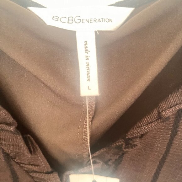 BCBGENERATION SZ L Brown And Black Striped Cold Shoulder Shift Dress - Picture 6 of 8